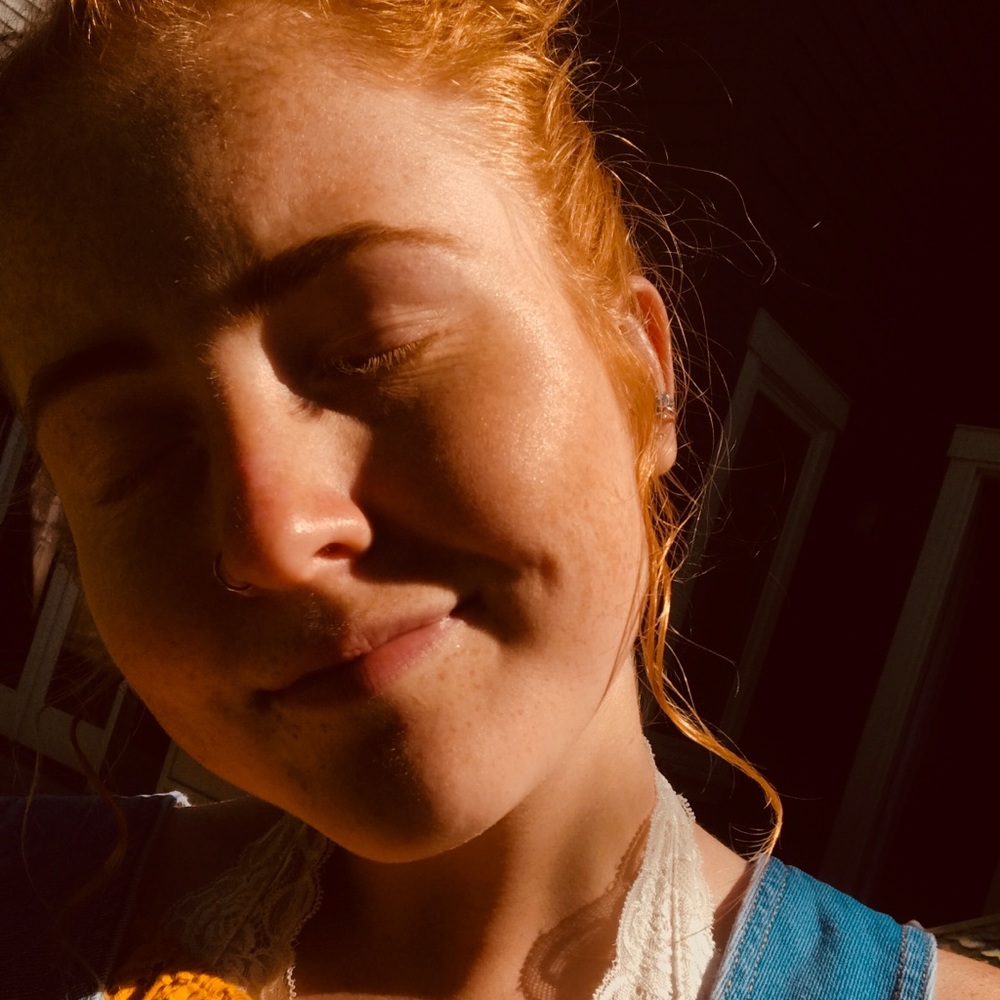 Meet your Posher, Sara